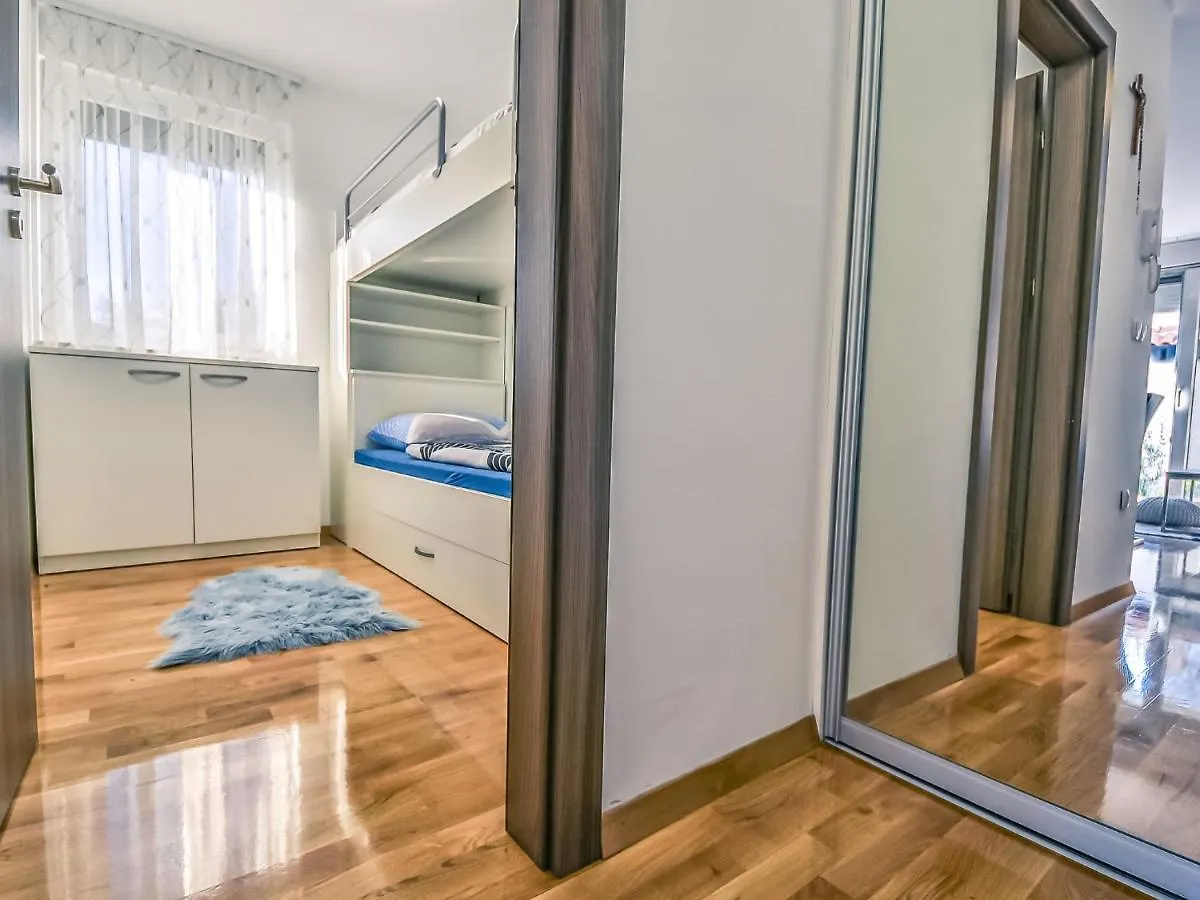 זאדאר Apartment Mare By Interhome קרואטיה
